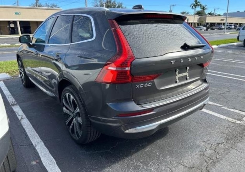 Certified 2023 Volvo XC60 B5 Ultimate Bright Theme SUV