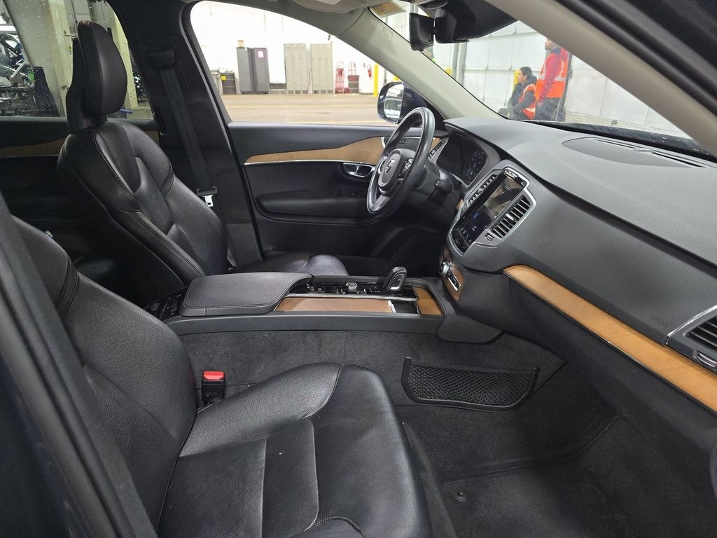 Used 2021 Volvo XC90 Recharge Plug-In Hybrid T8 Inscription Expression 6 Passenger SUV