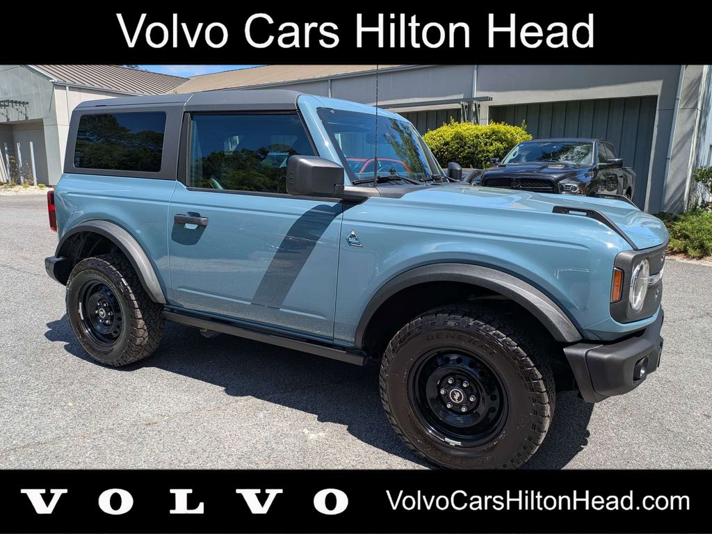 2023 Ford Bronco Black Diamond Mid (322A) 4x4's photo