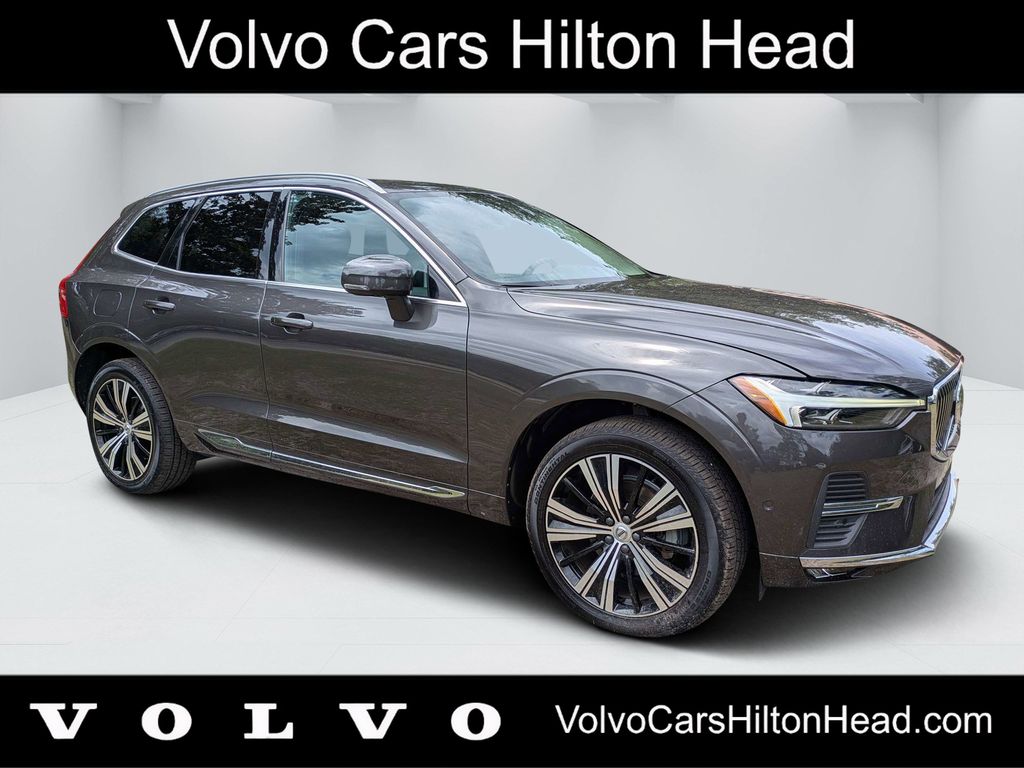2023 Volvo XC60 B5 Plus Bright Theme FWD's photo