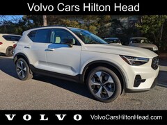 2026 Volvo XC40 B5 Plus AWD SUV