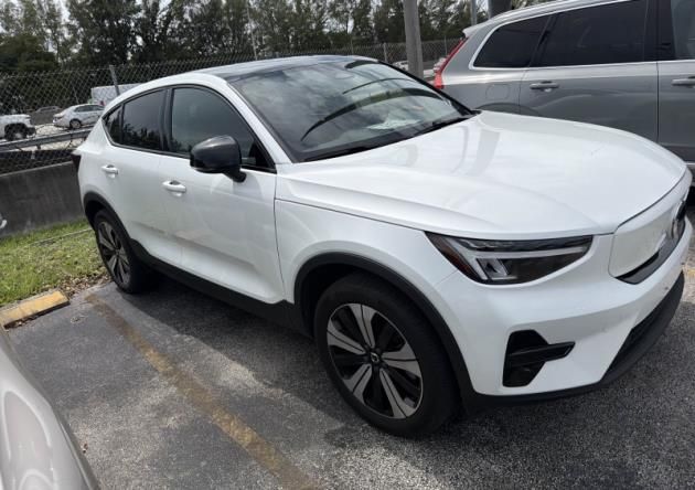 2023 Volvo C40 P8 Recharge Core AWD's photo
