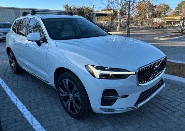 2023 Volvo XC60 Ultimate's photo