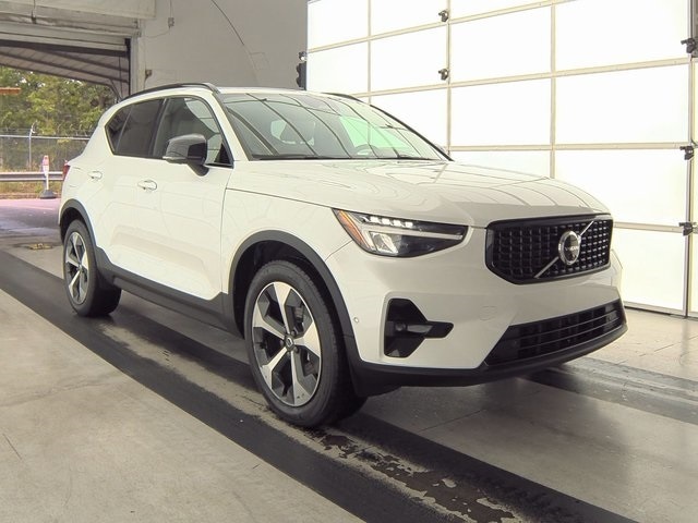 Used 2023 Volvo XC40 Ultimate with VIN YV4K92HM8P2056328 for sale in Bluffton, SC