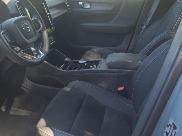 2023 Volvo C40 Recharge Plus photo 2