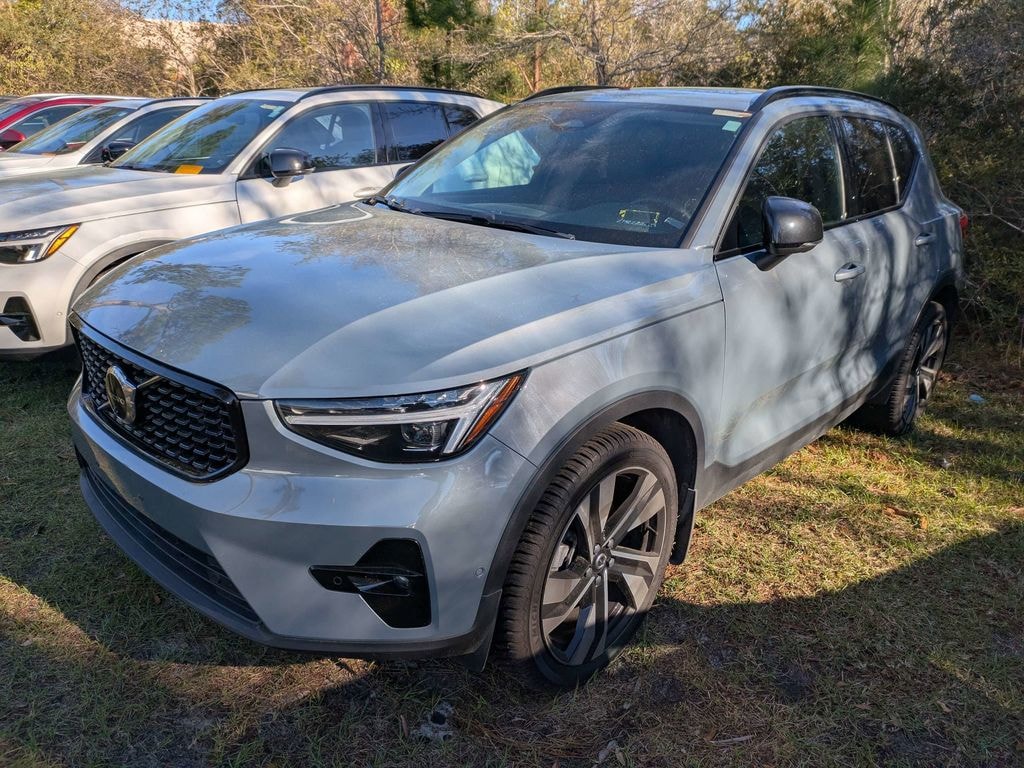 Certified 2023 Volvo XC40 Ultimate SUV