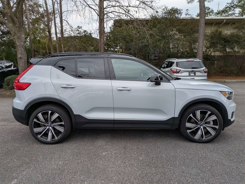 Used 2021 Volvo XC40 Recharge Pure Electric P8 SUV