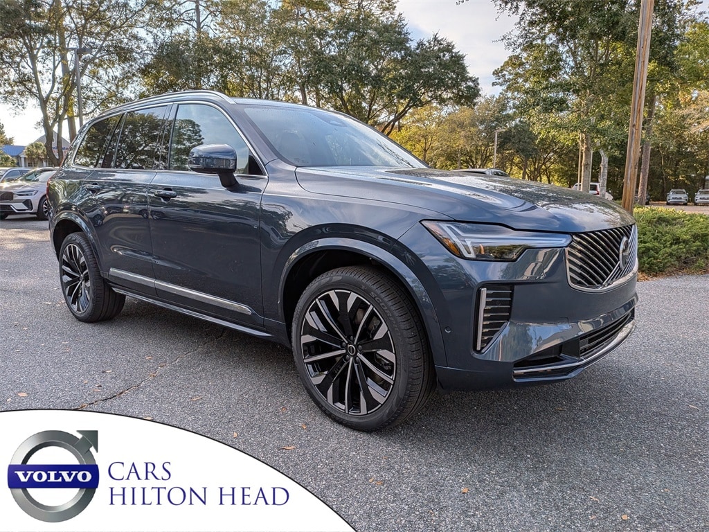 2026 Volvo XC90 Plus's photo