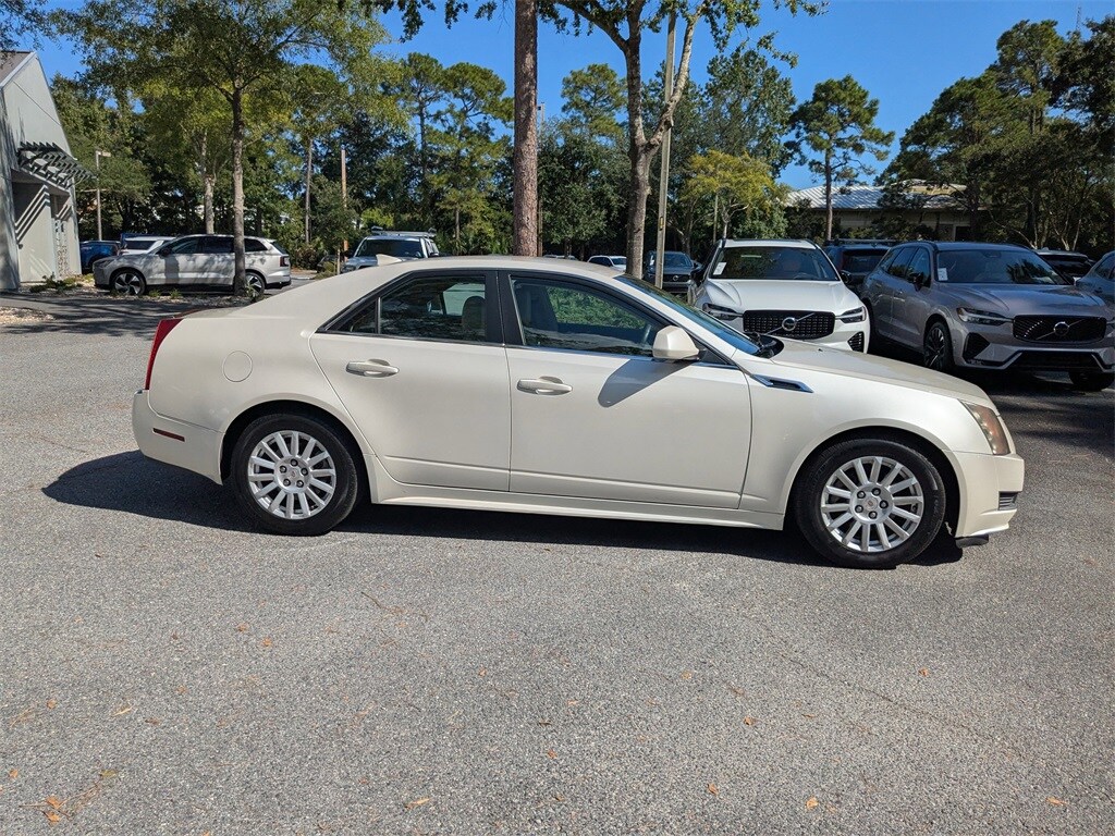2013 Cadillac CTS Luxury photo 2