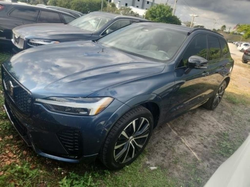 Certified 2023 Volvo XC60 B5 Plus Dark Theme SUV