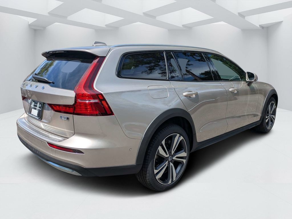New 2026 Volvo V60 Cross Country B5 Plus Wagon
