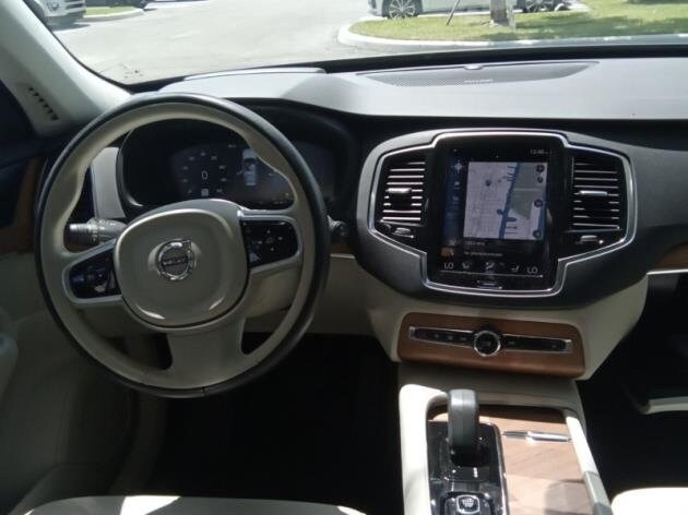 2022 Volvo XC90 Inscription R-Design Expression T8 Momentum B5 photo 4