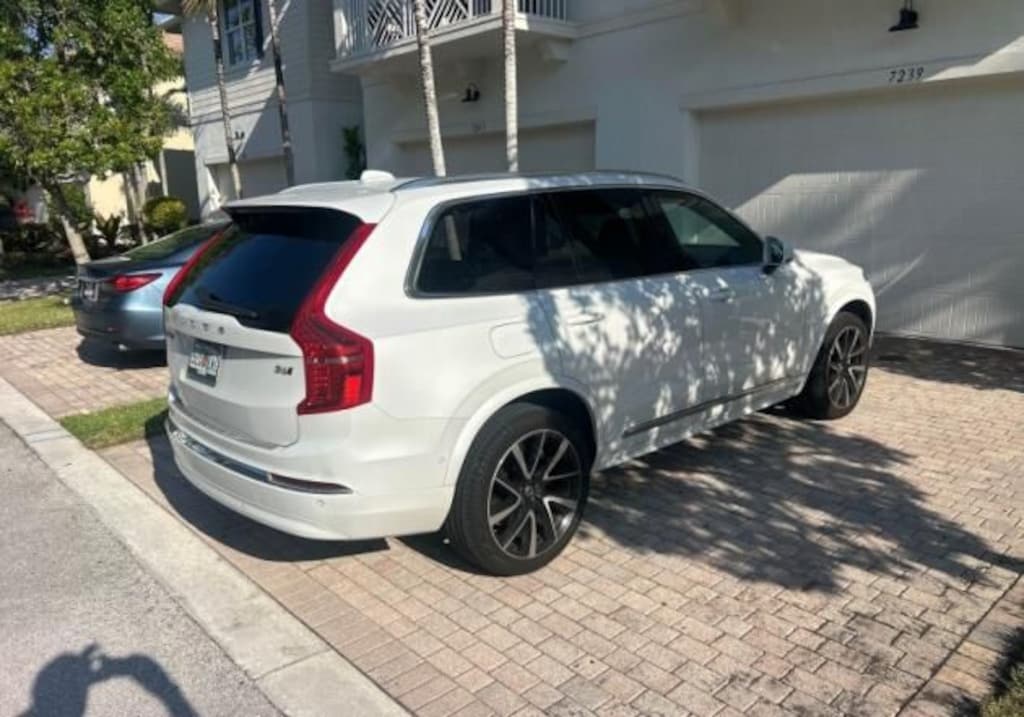 Used 2023 Volvo XC90 B6 Plus 7-Seater SUV