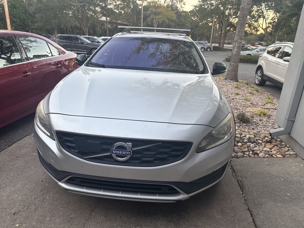 2017 Volvo V60 Base