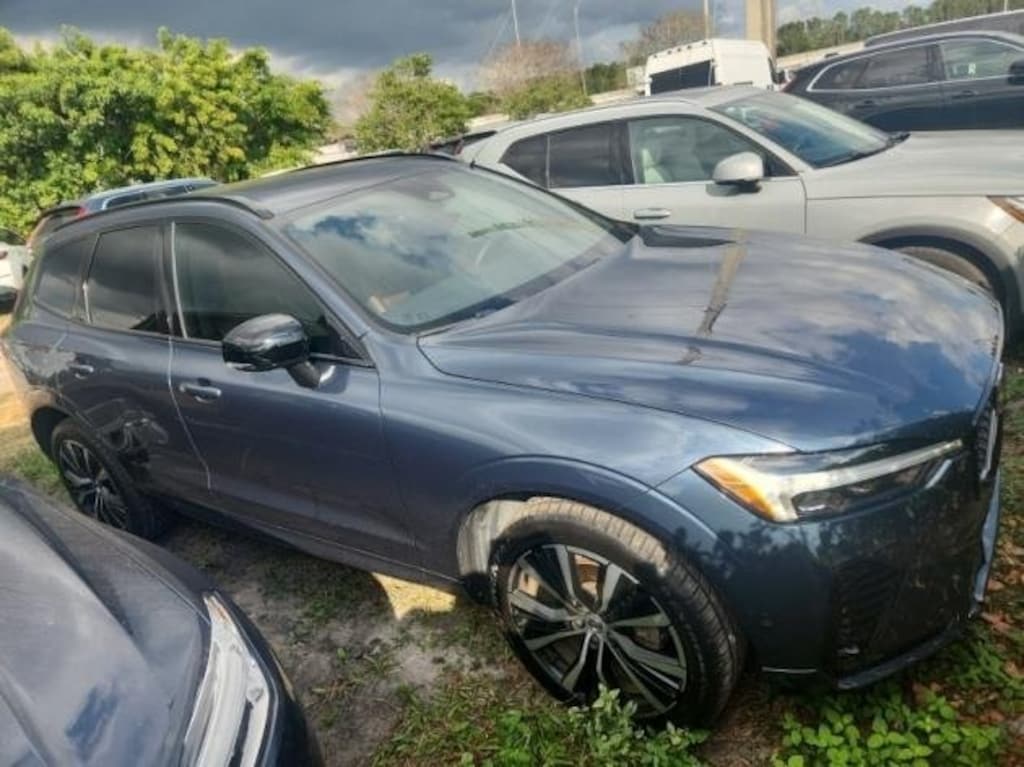 Certified 2023 Volvo XC60 B5 Plus Dark Theme SUV