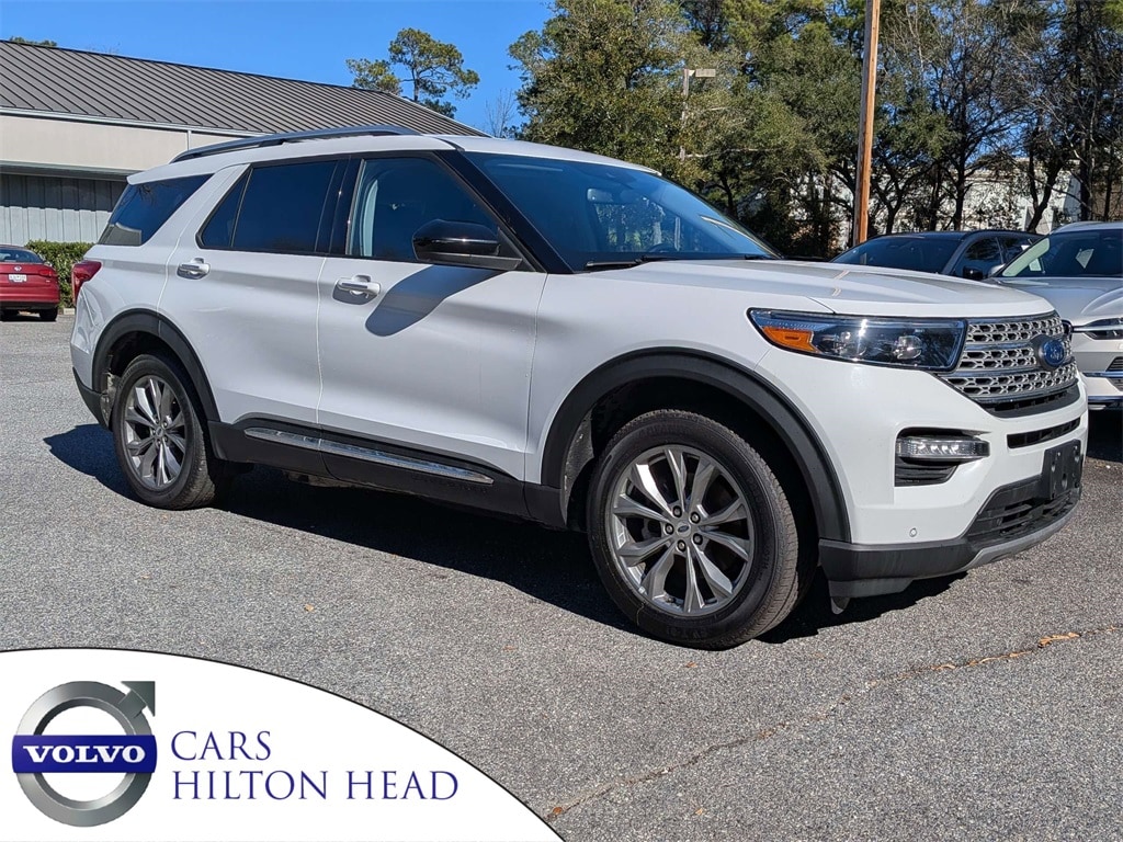 2023 Ford Explorer Limited's photo