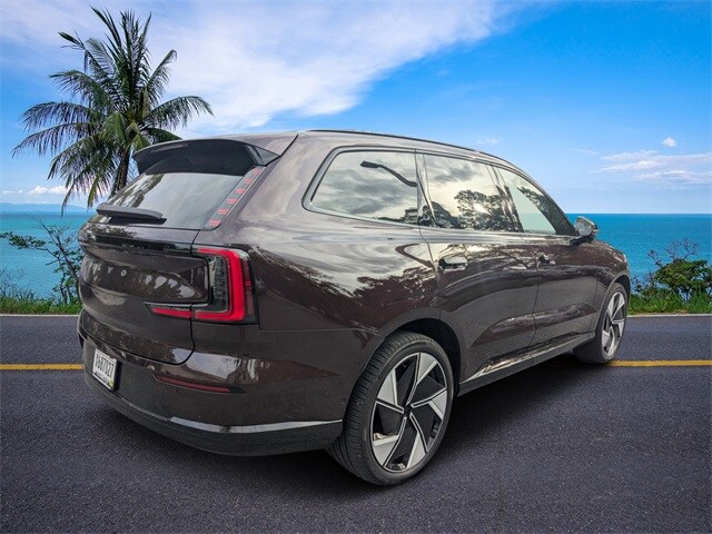 2025 Volvo EX90 Twin Motor Performance Ultra photo 3