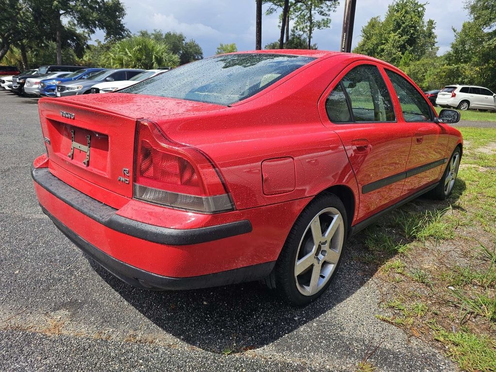 Used 2004 Volvo S60 R Sedan
