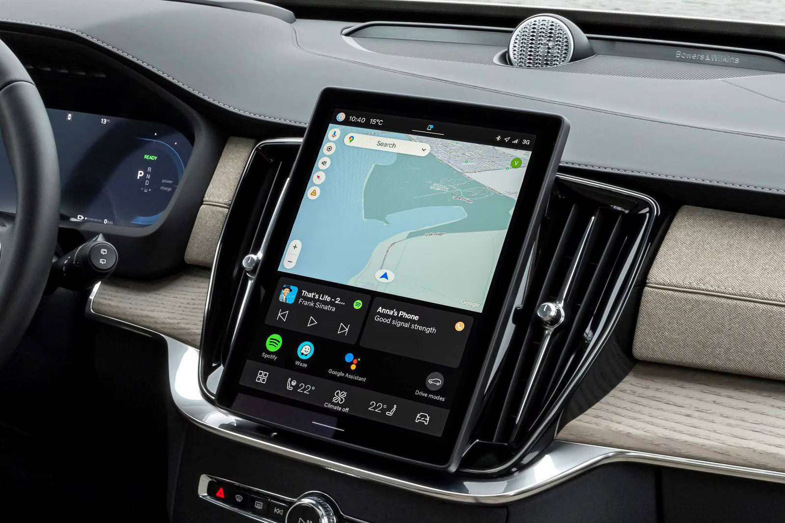 2027 Volvo XC90 Plug-In Hybrid technology and infotainment
