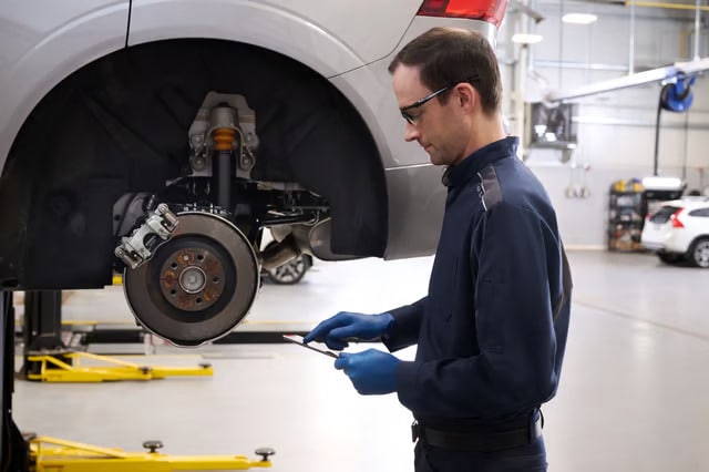 Volvo EX40 Regenerative Braking System
