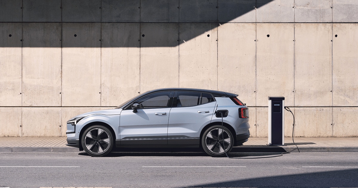 2026 Volvo EX90 Public DC Fast Charging