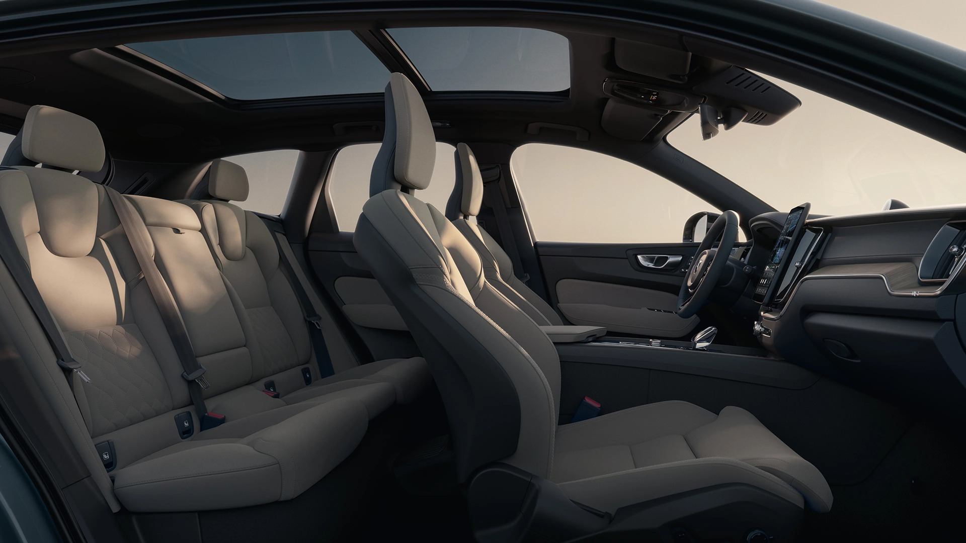2027 Volvo XC60 Plug-In Hybrid interior comfort and cargo