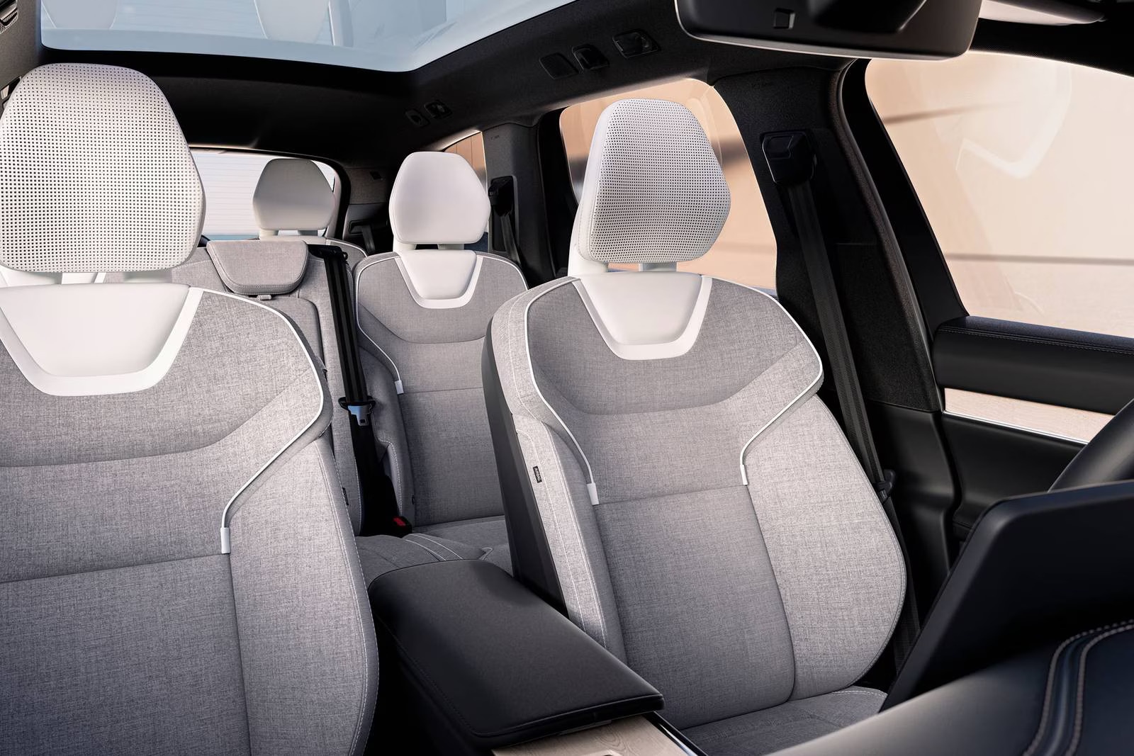 2026 Volvo EX90 Premium Interior Cabin