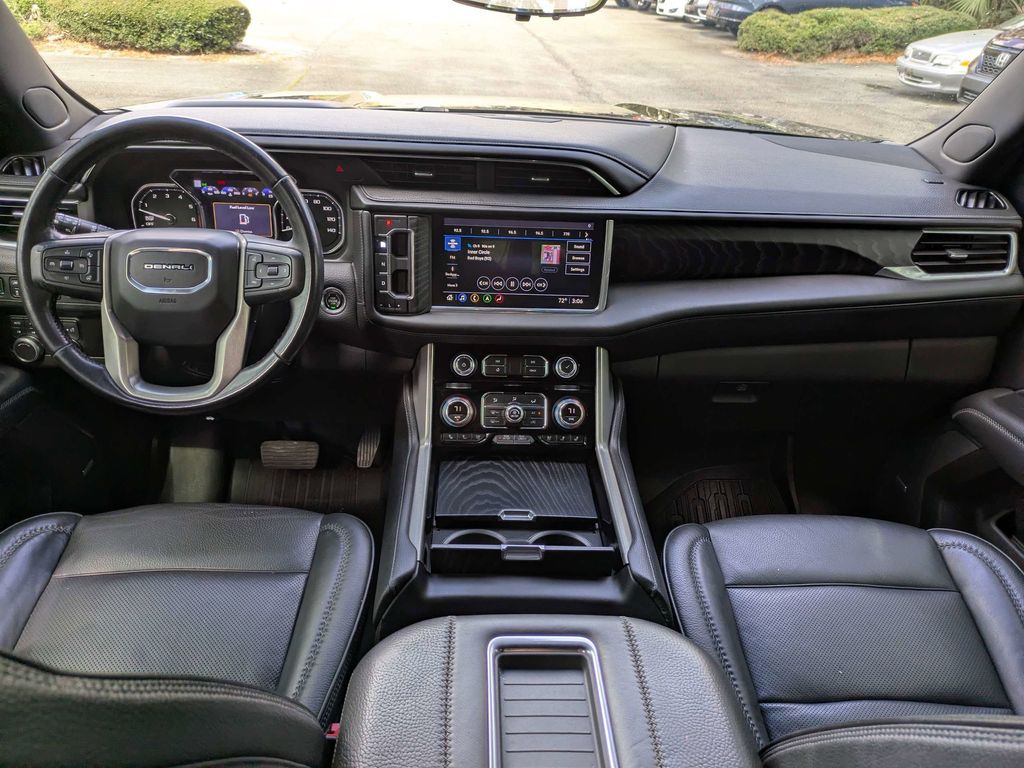 2021 GMC Yukon Denali - Photo 14