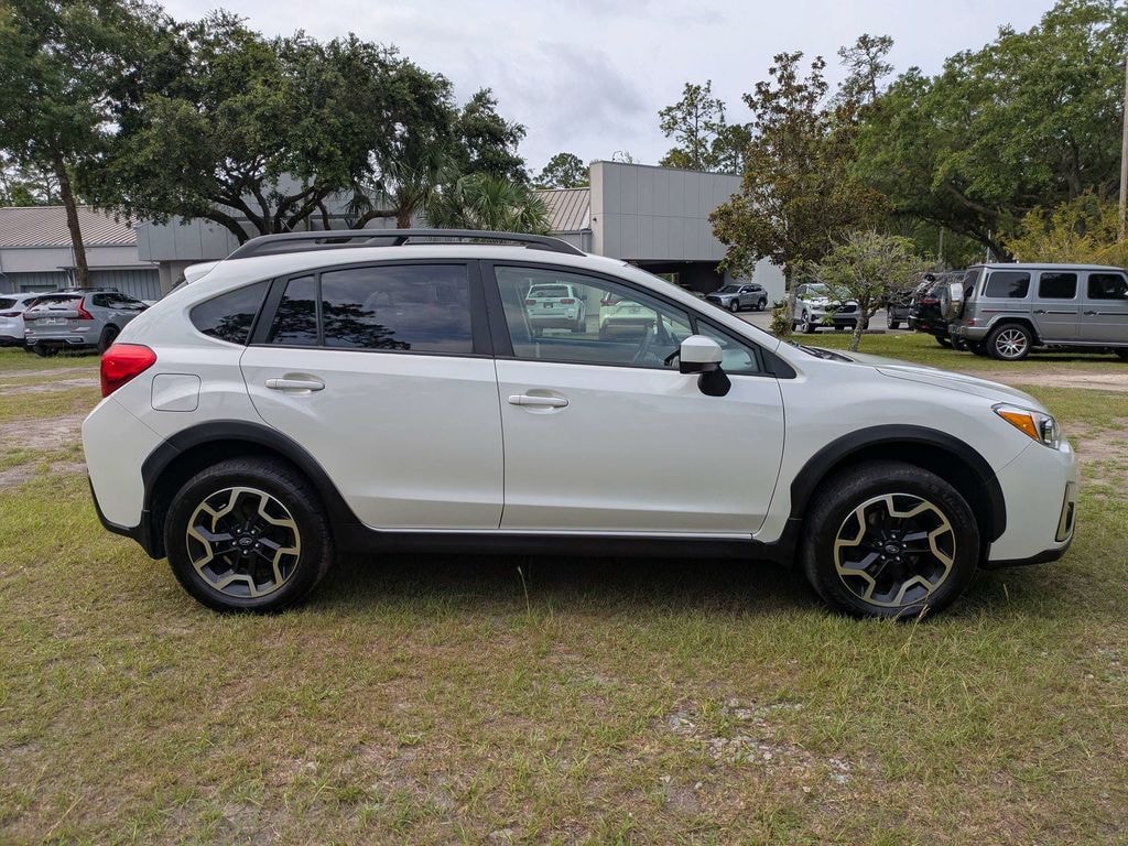 Used 2017 Subaru Crosstrek 2.0i Premium SUV