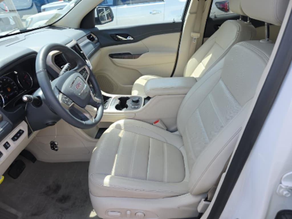 Used 2023 GMC Acadia Denali SUV