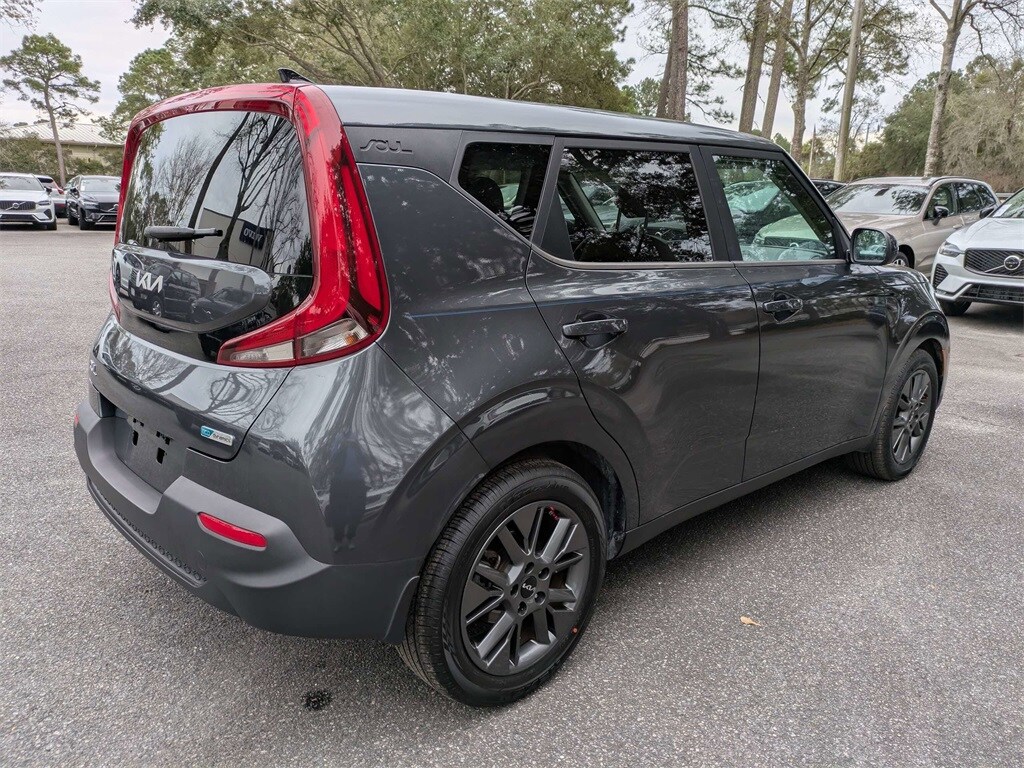 Used 2022 Kia Soul EX Hatchback