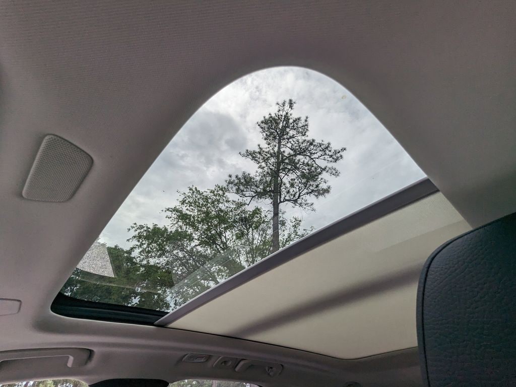 2025 Volvo XC60 Plus - Photo 22