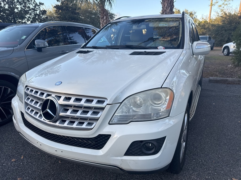 2010 Mercedes-Benz M-Class ML350