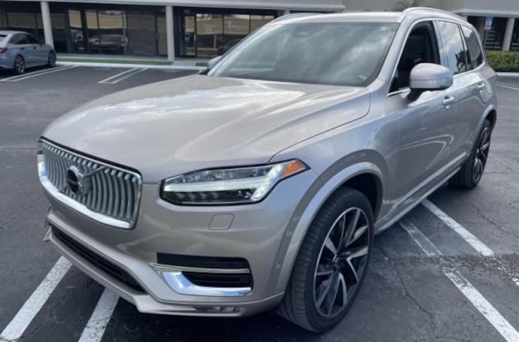 Used 2023 Volvo XC90 B5 Plus SUV