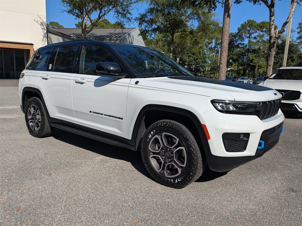 2022 Jeep Grand Cherokee Trailhawk 4xe photo 2