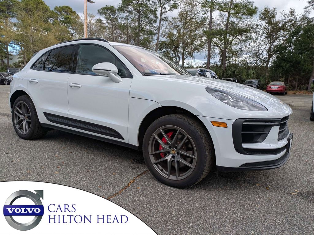 2022 Porsche Macan S