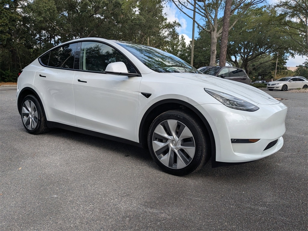 Used 2023 Tesla Model Y Long Range with VIN 7SAYGDEE0PA082639 for sale in Bluffton, SC