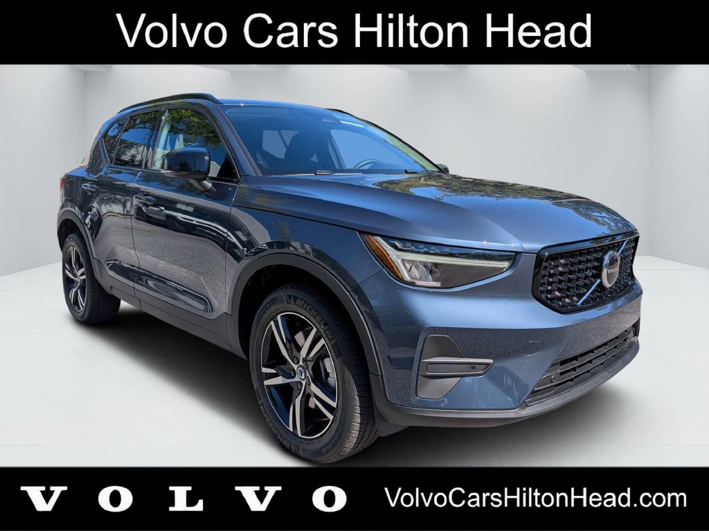 2026 Volvo XC40