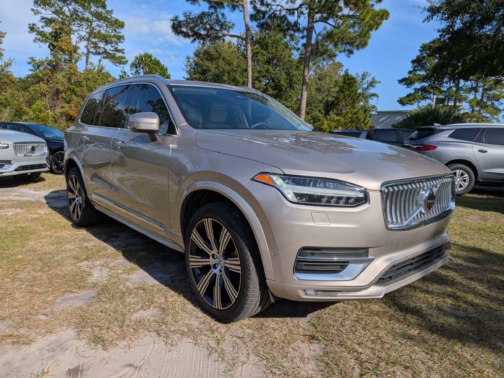 Certified 2024 Volvo XC90 B6 Plus Bright Theme SUV