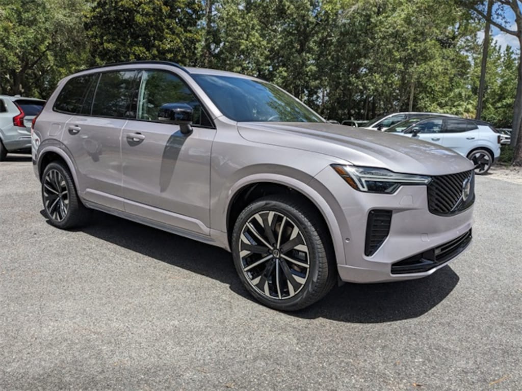 New 2026 Volvo XC90 plug-in hybrid T8 Ultra Dark Theme 7-Seater SUV