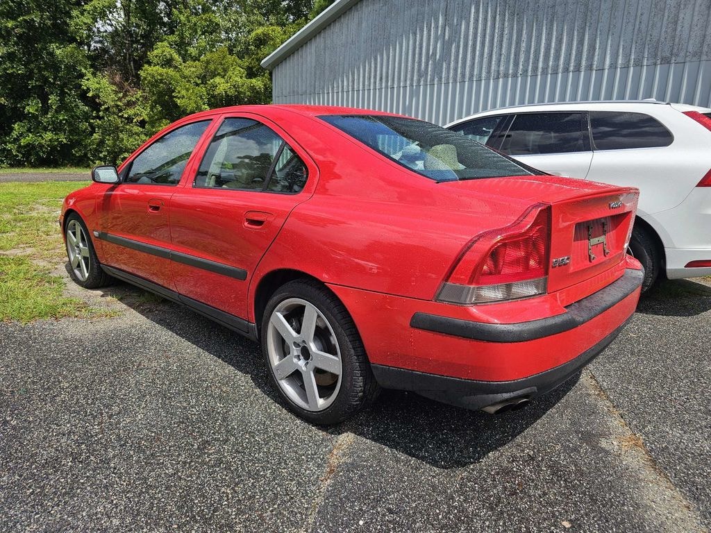 Used 2004 Volvo S60 R Sedan