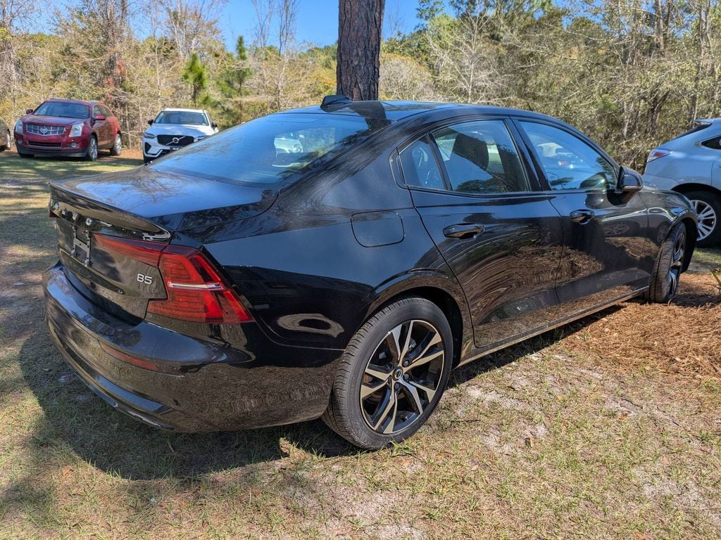 Certified 2024 Volvo S60 B5 Core Dark Theme Sedan