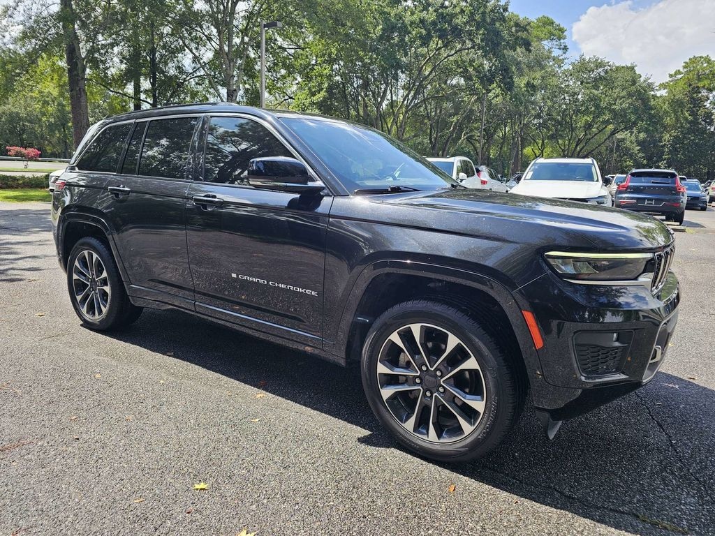 Used 2022 Jeep Grand Cherokee Overland SUV