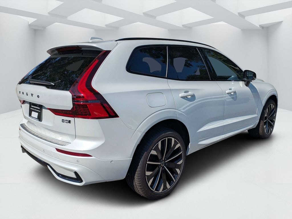 New 2026 Volvo XC60 B5 Ultra SUV