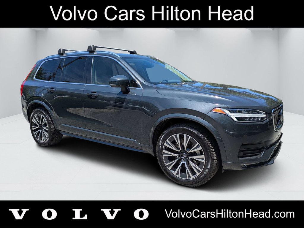 2021 Volvo XC90 T6 Momentum 6 Passenger AWD's photo