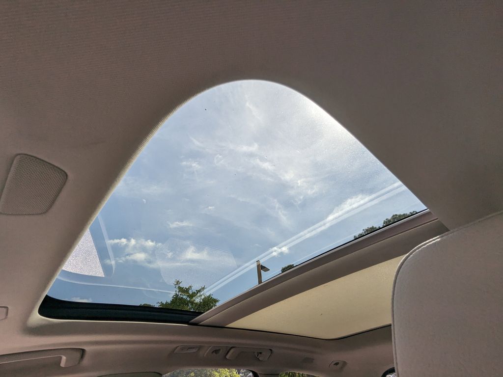 2025 Volvo XC60 Plus - Photo 22