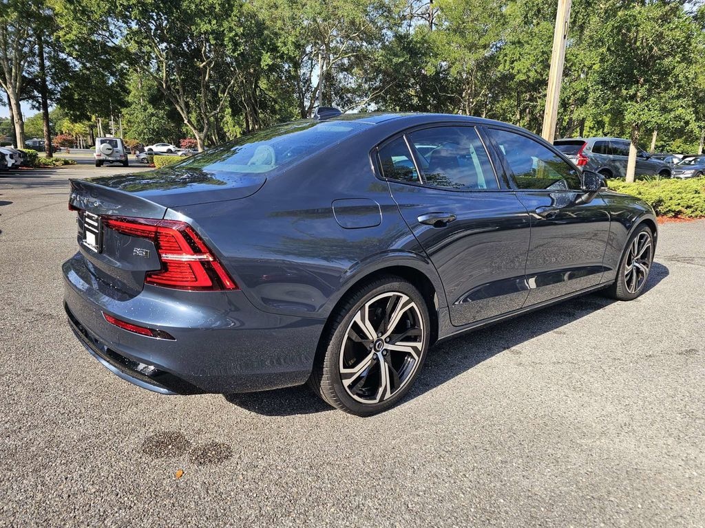 Certified 2024 Volvo S60 B5 Core Dark Theme Sedan