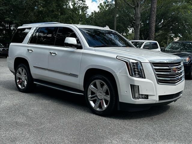 Used 2019 Cadillac Escalade Luxury with VIN 1GYS3BKJ8KR374124 for sale in Bluffton, SC