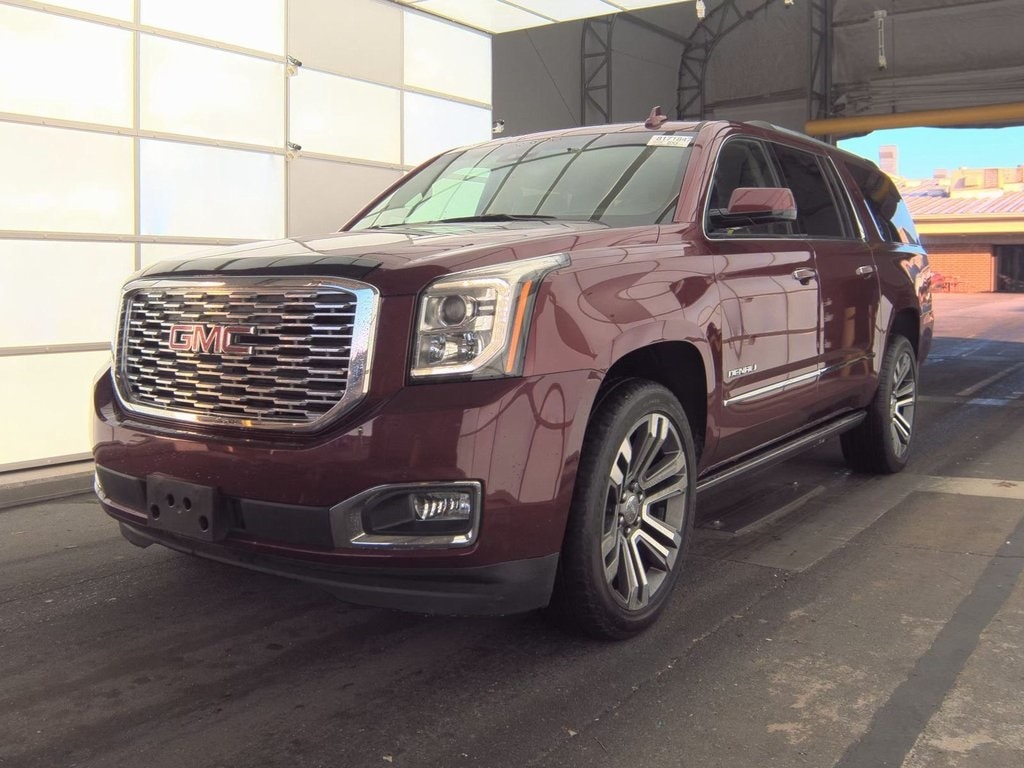 2019 GMC Yukon XL Denali's photo