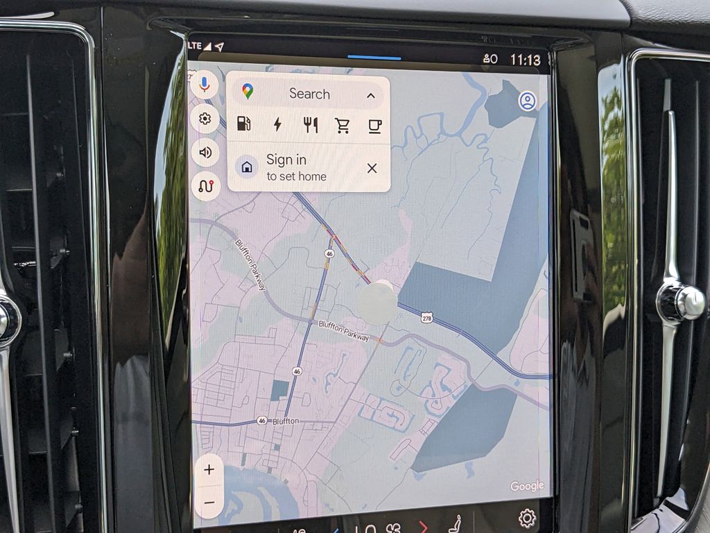 2025 Volvo XC60 Plus - Photo 24